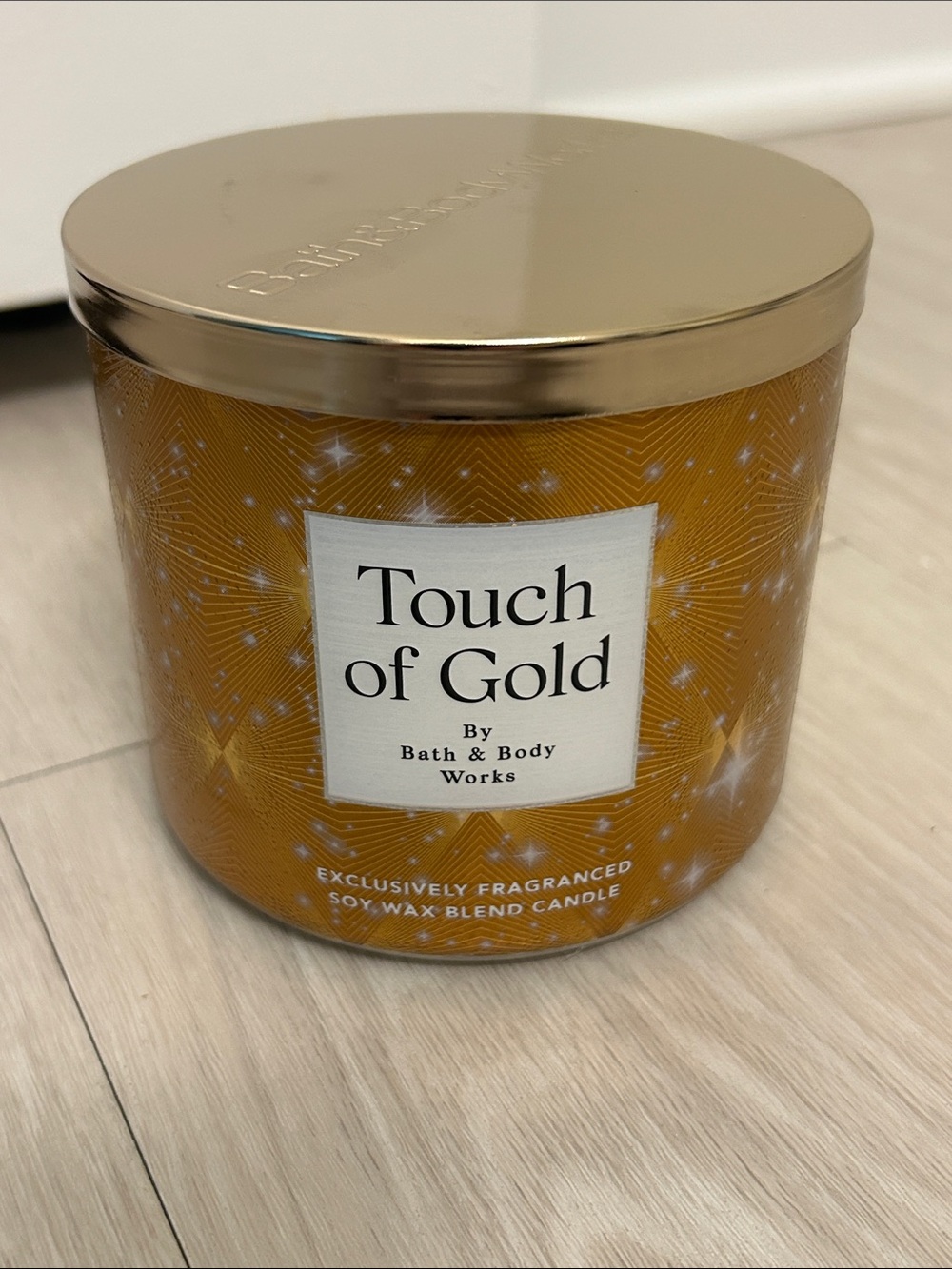 Bath & Body Works (NWT) Touch of Gold Candle